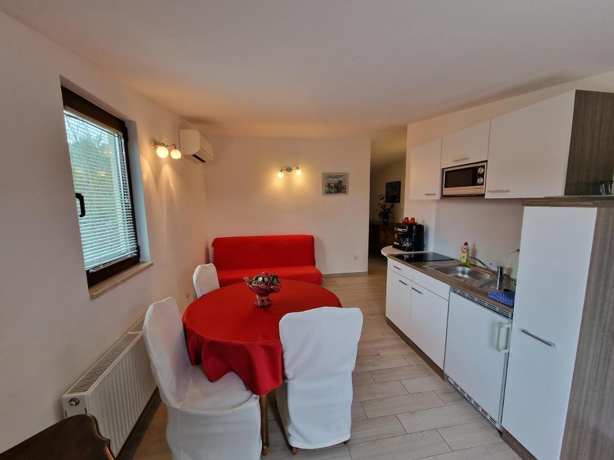 Keser Apartments Rovinj Exterior foto