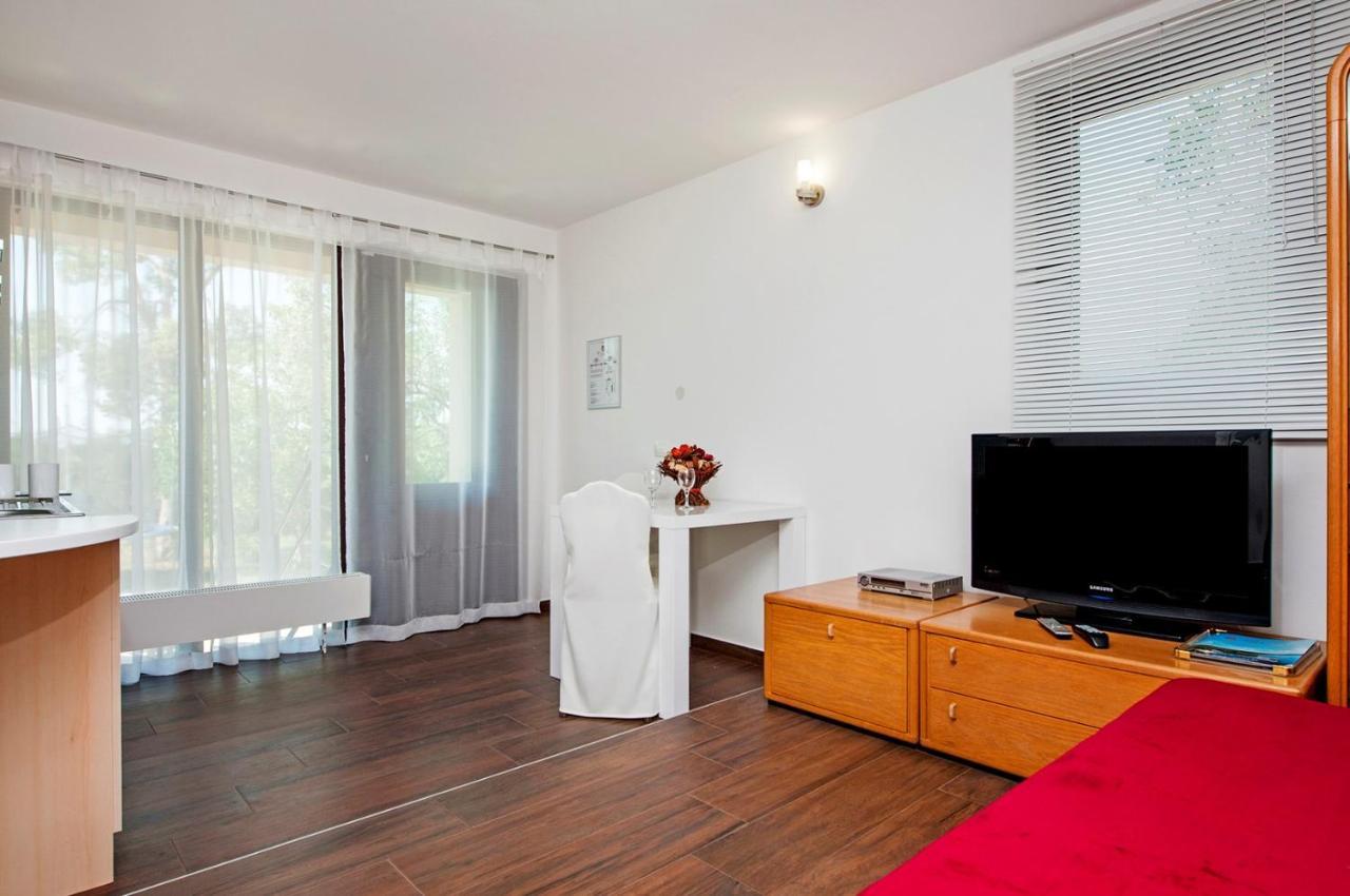 Keser Apartments Rovinj Exterior foto