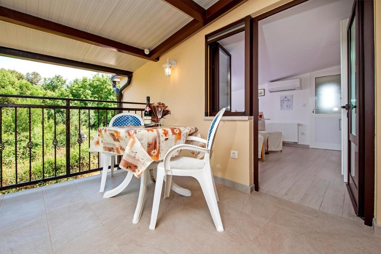 Keser Apartments Rovinj Exterior foto